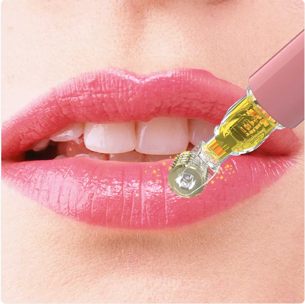 Compact Lip Enhancer Roller